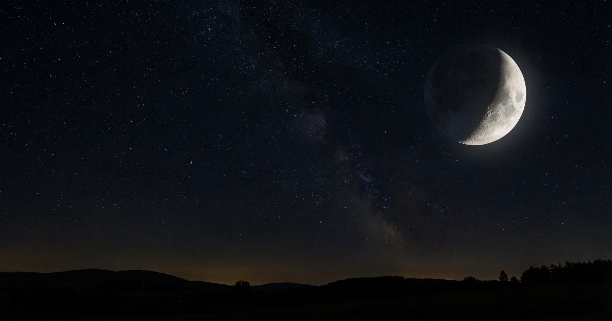 Waxing Crescent Moon thin sliver night sky astrology meaning